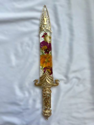 assorted pansy dagger II