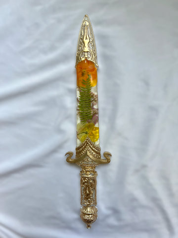 pansy & fern dagger